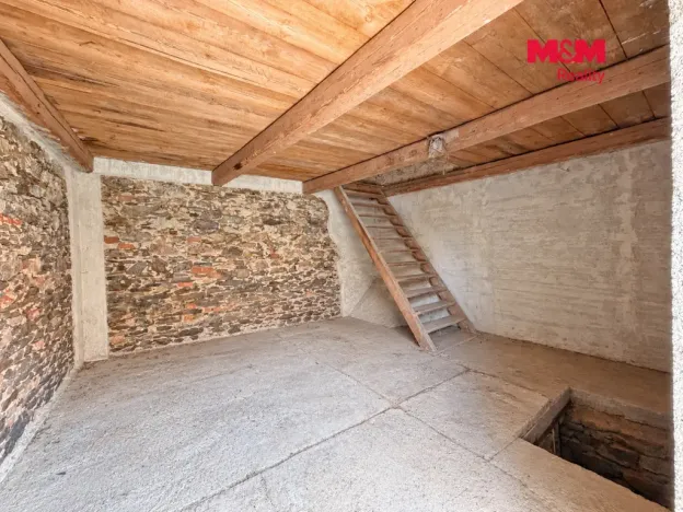Prodej rodinného domu, Vesce, 242 m2