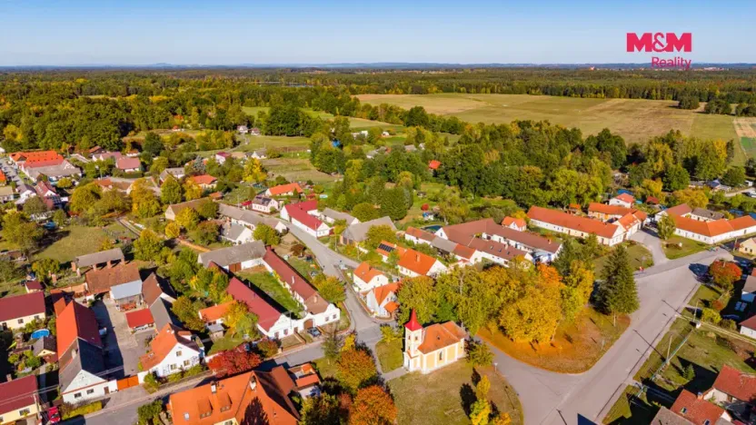 Prodej rodinného domu, Lužnice, 180 m2