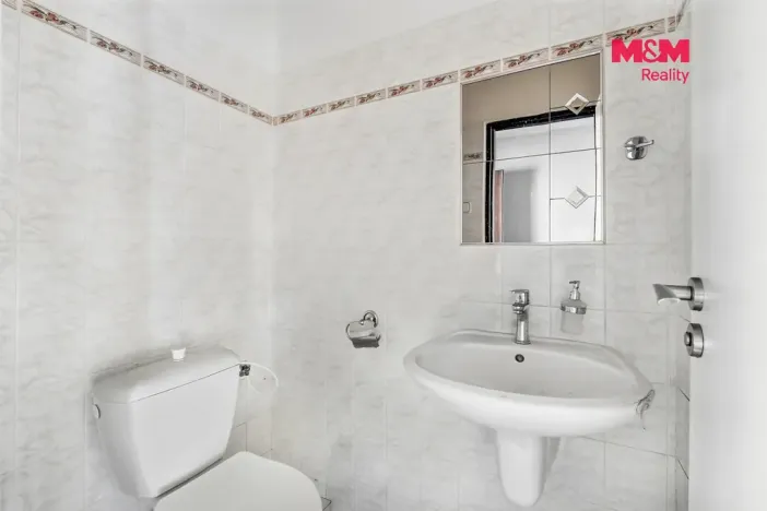 Prodej rodinného domu, Liberec - Liberec XX-Ostašov, Šrámkova, 180 m2