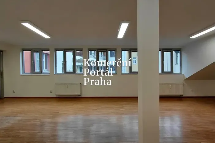 Pronájem kanceláře, Praha - Žižkov, Husitská, 180 m2