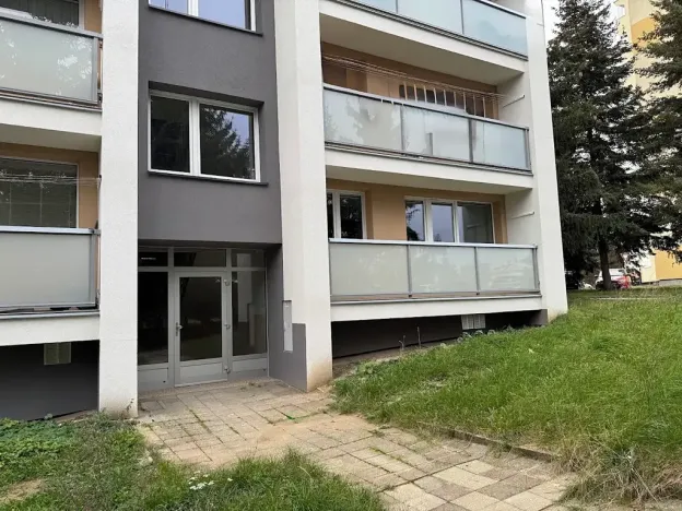 Pronájem bytu 1+kk, Jihlava, Kainarova, 46 m2