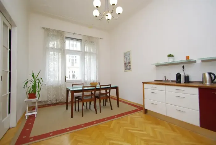 Pronájem bytu 3+1, Praha - Vinohrady, Mánesova, 108 m2
