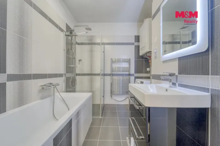 Prodej bytu 3+kk, Vochov, 85 m2