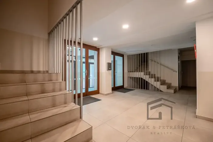 Prodej bytu 2+1, Praha - Vinohrady, Fričova, 55 m2