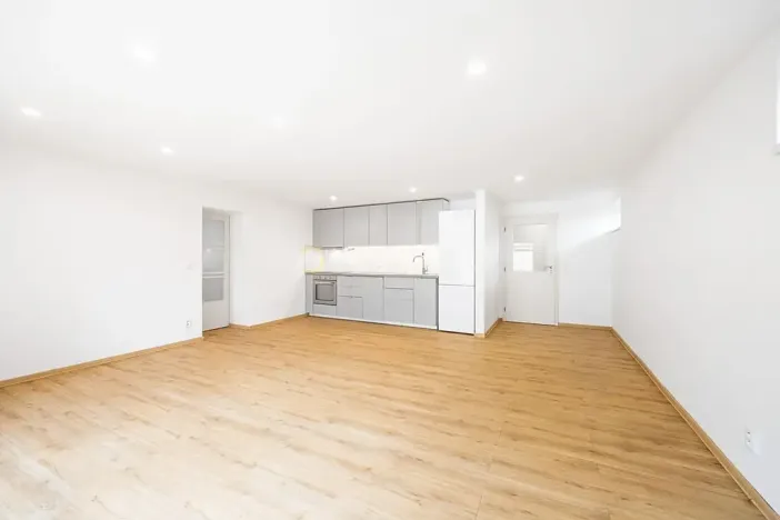 Pronájem bytu 2+kk, Praha - Lhotka, K Novému dvoru, 64 m2