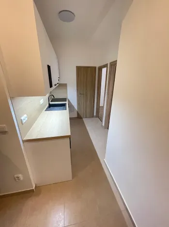 Pronájem bytu 2+kk, Praha - Nusle, Čiklova, 50 m2