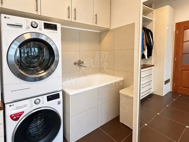 Prodej rodinného domu, Praha - Hostavice, Staňkovská, 167 m2