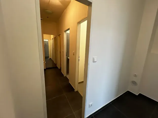 Pronájem obchodního prostoru, Praha - Stodůlky, Jeremiášova, 100 m2