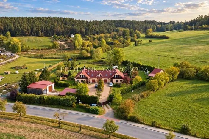 Prodej vícegeneračního domu, Předenice, 482 m2