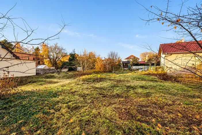 Prodej pozemku pro bydlení, Praha - Hloubětín, Mochovská, 294 m2