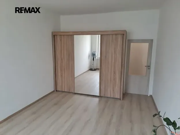 Pronájem bytu 1+1, Praha - Břevnov, Pod Marjánkou, 40 m2