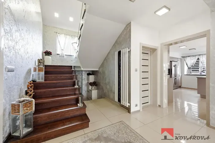 Prodej rodinného domu, Štětí, 180 m2