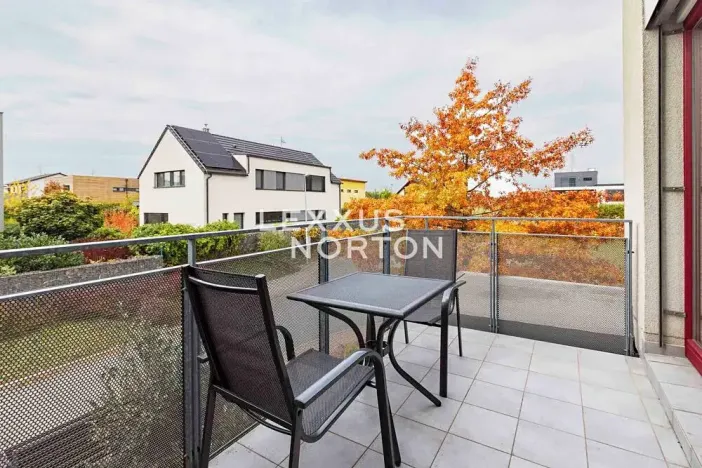 Pronájem bytu 3+kk, Praha - Uhříněves, V bytovkách, 143 m2