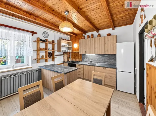 Prodej rodinného domu, Mšecké Žehrovice, 171 m2