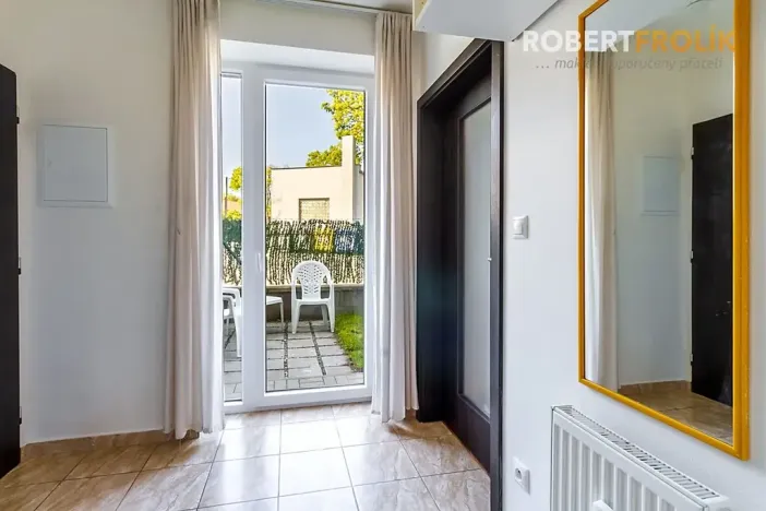 Pronájem bytu 1+kk, Svémyslice, 30 m2