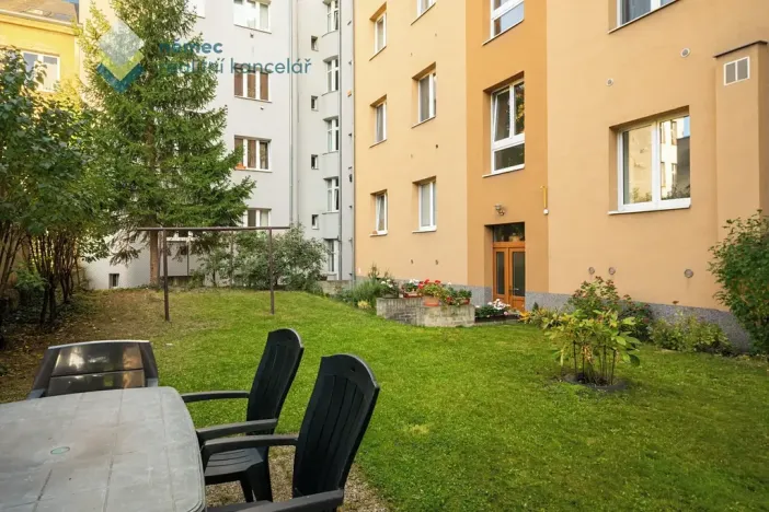 Prodej bytu 3+kk, Praha - Libeň, V mezihoří, 75 m2