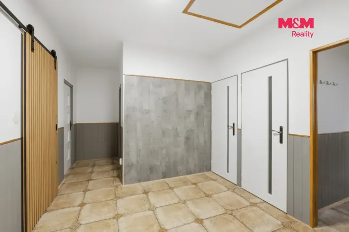 Prodej rodinného domu, Lány, Lesní, 110 m2