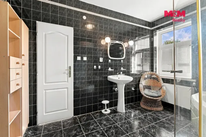 Prodej rodinného domu, Šluknov, Sokolská, 250 m2