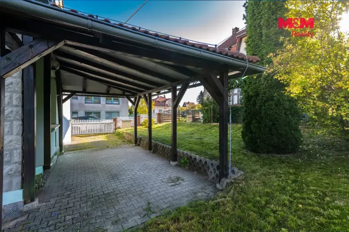 Prodej rodinného domu, Šluknov, Sokolská, 250 m2