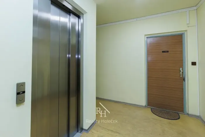 Pronájem bytu 2+1, Kladno, Čs. armády, 59 m2
