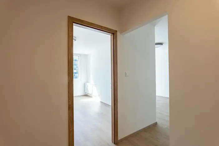 Prodej bytu 2+kk, Praha - Uhříněves, Přátelství, 39 m2