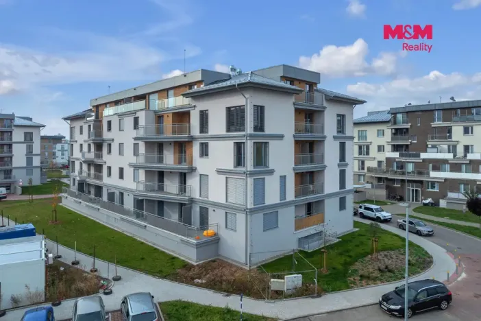 Pronájem bytu 2+kk, Pardubice - Ohrazenice, U Sportovní školy, 54 m2