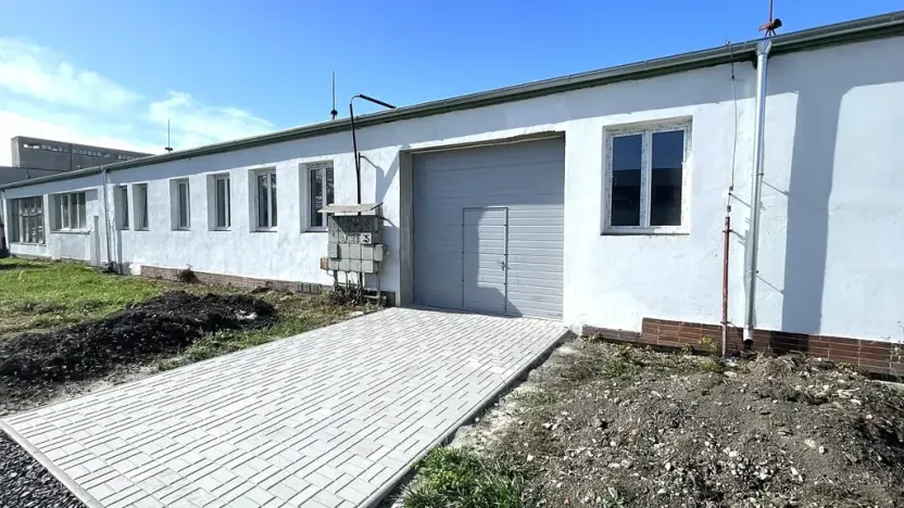 Pronájem nemovitosti, 202 m², Postoloprtská, Louny