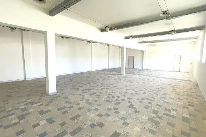 Pronájem skladu, Louny, Postoloprtská, 202 m2