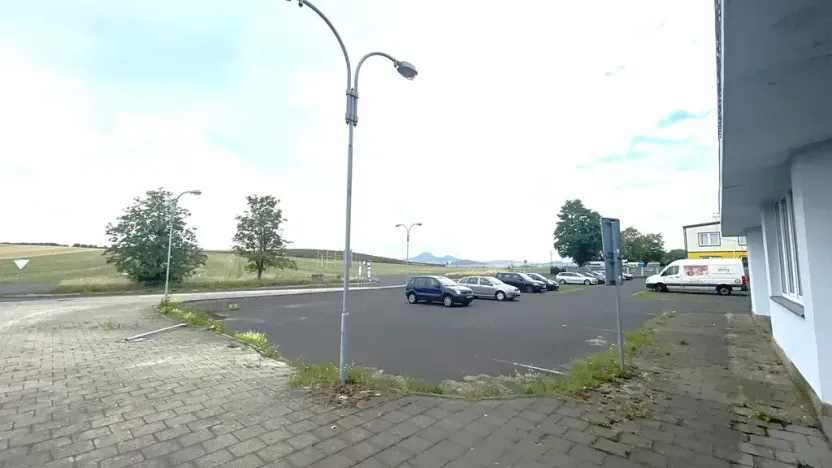Pronájem komerčního pozemku, Louny, Postoloprtská, 2250 m2