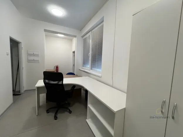 Pronájem obchodního prostoru, Plzeň, 38 m2