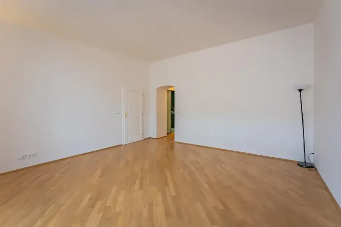 Pronájem bytu 4+1, Praha - Nové Město, Odborů, 100 m2