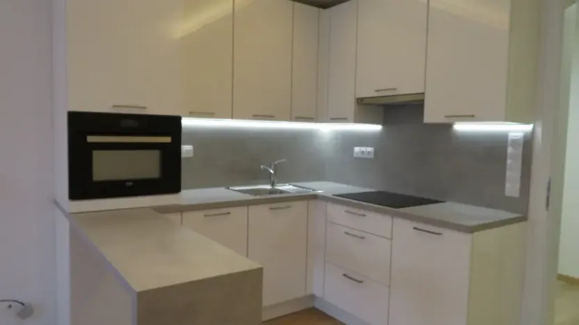 Pronájem bytu 1+kk, Praha - Stodůlky, Mukařovského, 30 m2