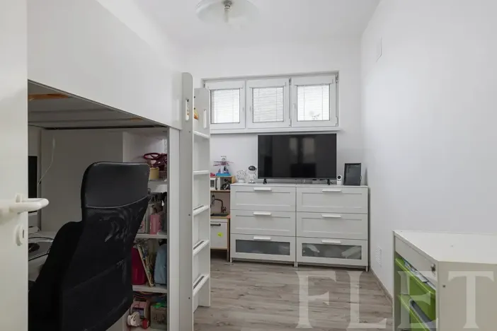 Prodej bytu 2+1, Praha - Holešovice, Osadní, 50 m2