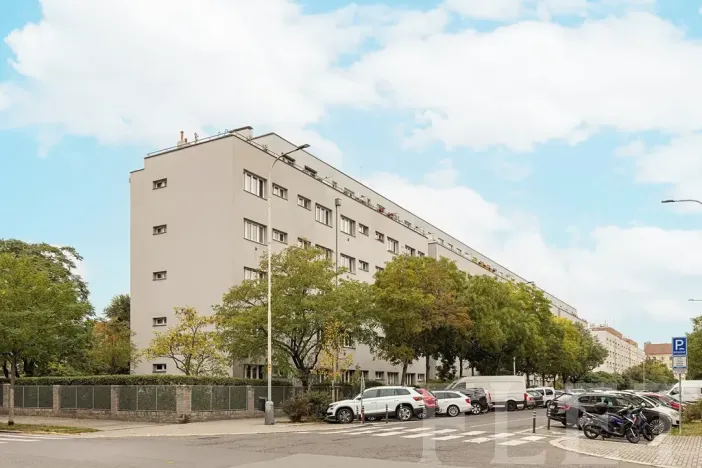 Prodej bytu 2+1, Praha - Holešovice, Osadní, 50 m2