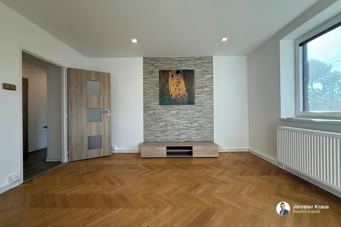Pronájem bytu 3+kk, Slatiny, 62 m2