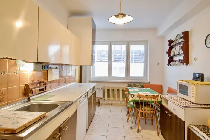 Prodej rodinného domu, Divišov, Zahradní, 150 m2