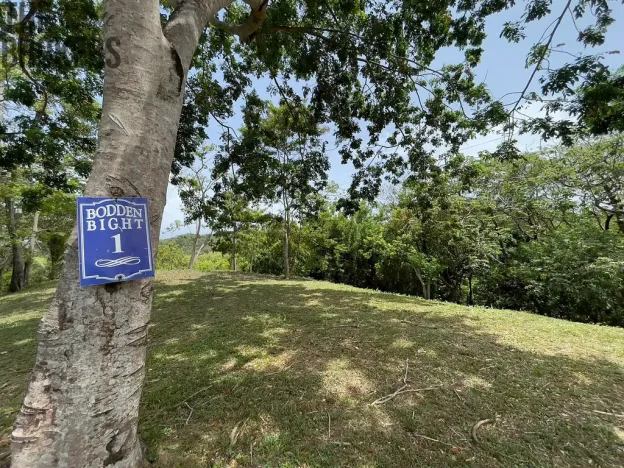 Prodej pozemku, Coxen Hole, Roatán, Honduras, 1884 m2