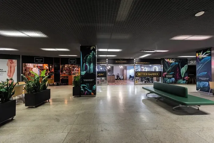 Pronájem obchodního prostoru, Praha - Michle, Želetavská, 84 m2