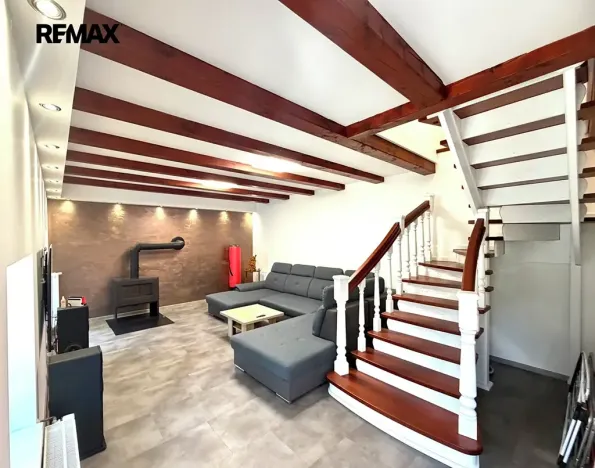 Prodej rodinného domu, Hromnice, 232 m2