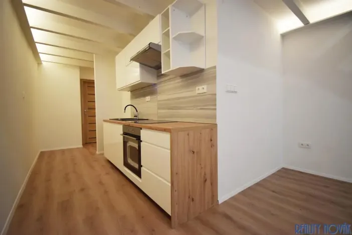 Pronájem bytu 3+kk, Teplice, Českobratrská, 70 m2