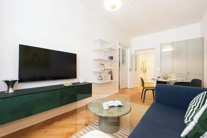 Pronájem bytu 2+kk, Praha - Vinohrady, Velehradská, 50 m2