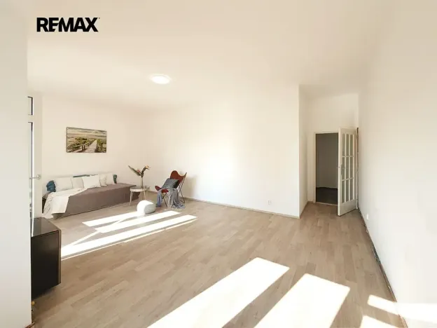 Prodej bytu 2+kk, Praha - Nusle, Kloboučnická, 52 m2