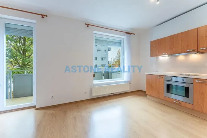 Prodej bytu 1+kk, Praha - Uhříněves, Václava Trojana, 41 m2