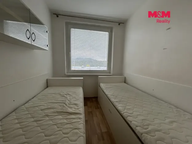 Pronájem bytu 2+kk, Ústí nad Labem - Krásné Březno, Čechova, 48 m2