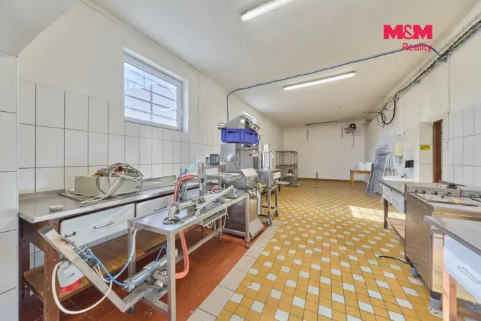 Prodej výrobních prostor, Trutnov - Dolní Předměstí, Lomní, 350 m2