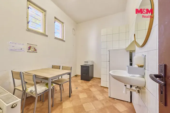 Prodej výrobních prostor, Trutnov - Dolní Předměstí, Lomní, 350 m2