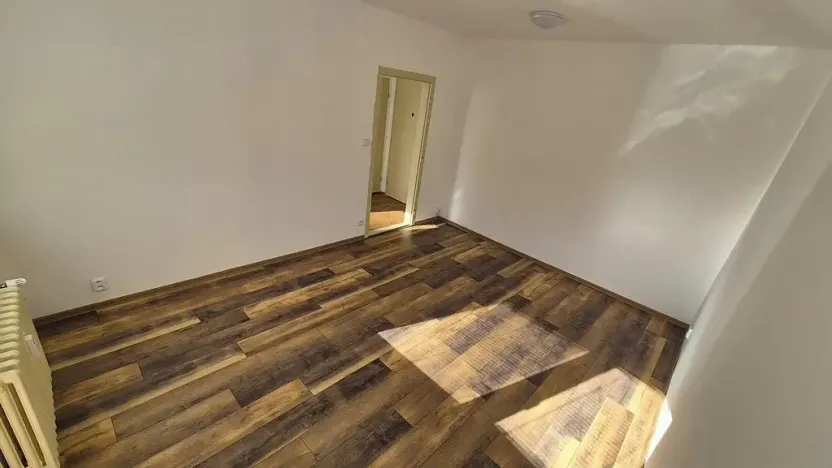 Pronájem bytu 1+1, Uherské Hradiště, Štěpnická, 34 m2