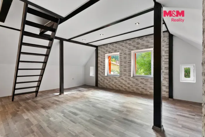Prodej obchodního prostoru, Železný Brod - Těpeře, 100 m2