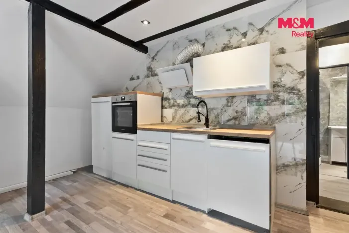 Prodej obchodního prostoru, Železný Brod - Těpeře, 100 m2