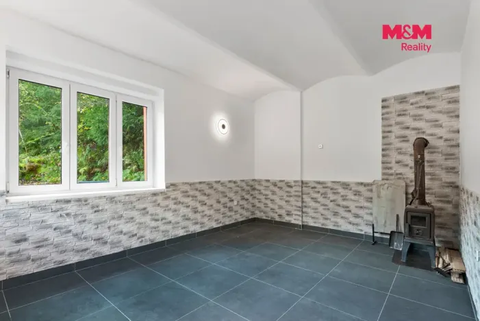 Prodej obchodního prostoru, Železný Brod - Těpeře, 100 m2